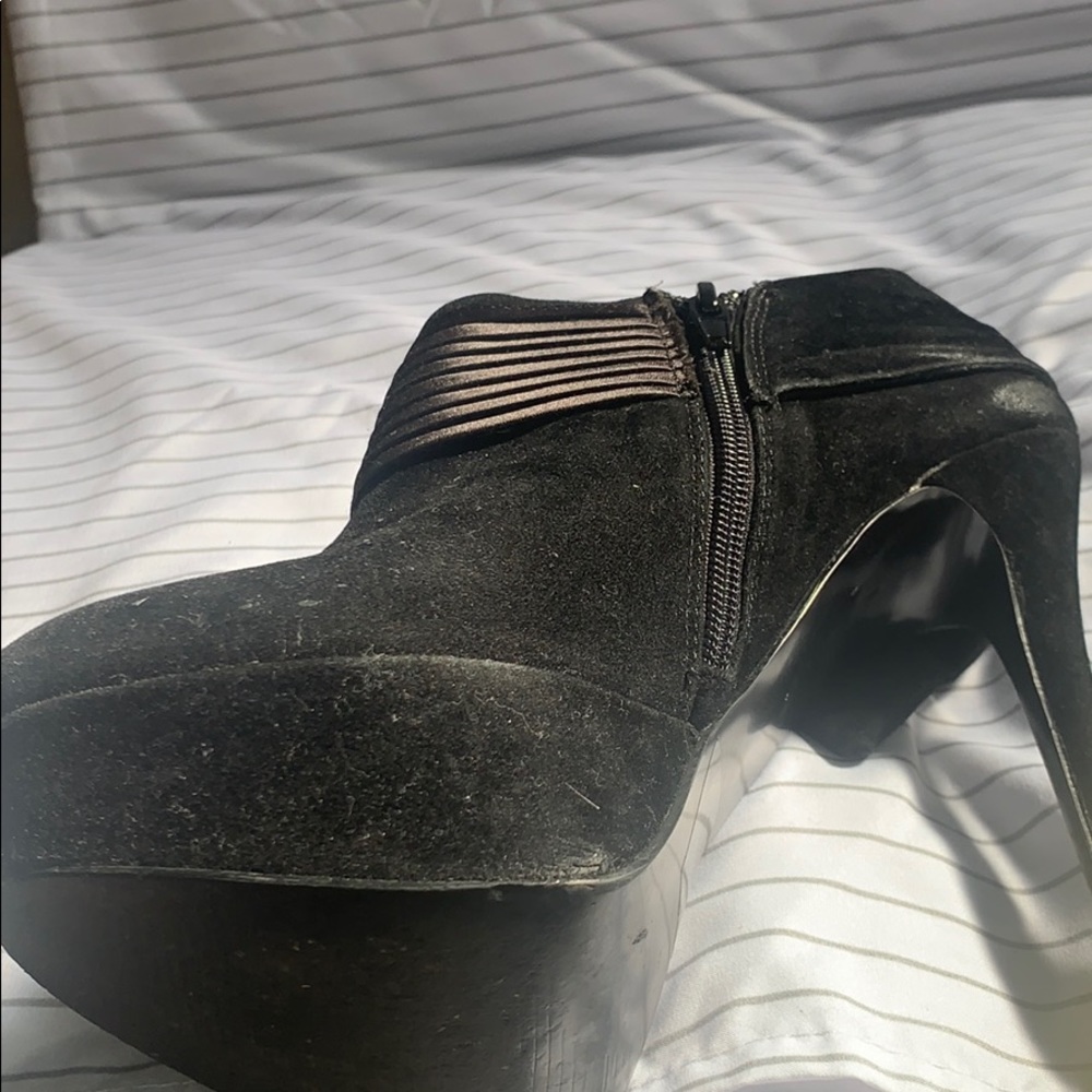 Bakers Womens Jisel Platform Boot Black Suede 7M - Picture 7 of 10